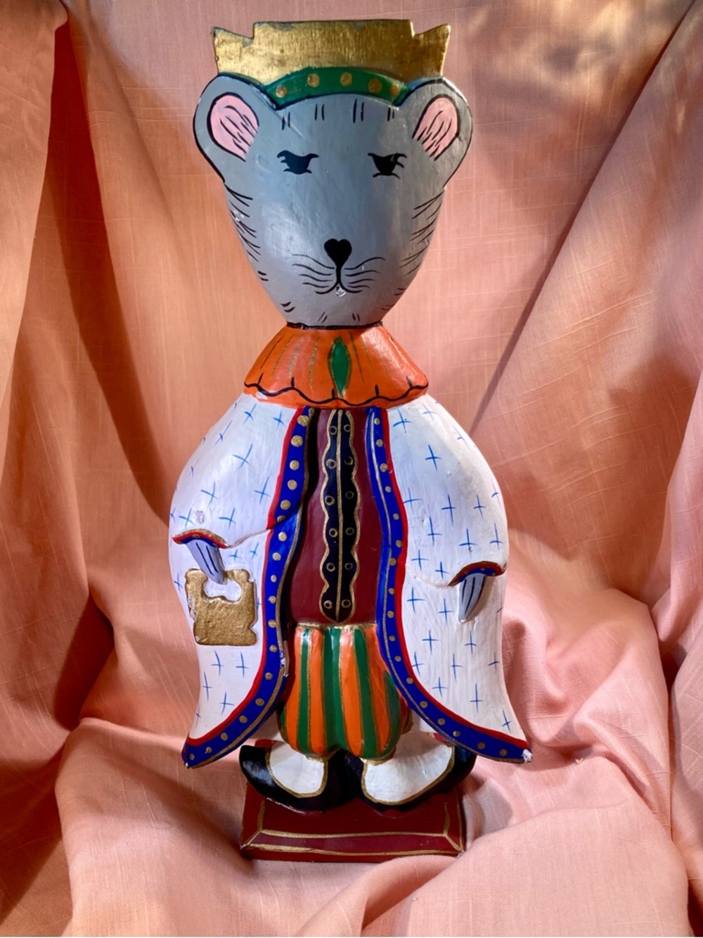 Hand-Painted wooden Royal Mouse king candle holder